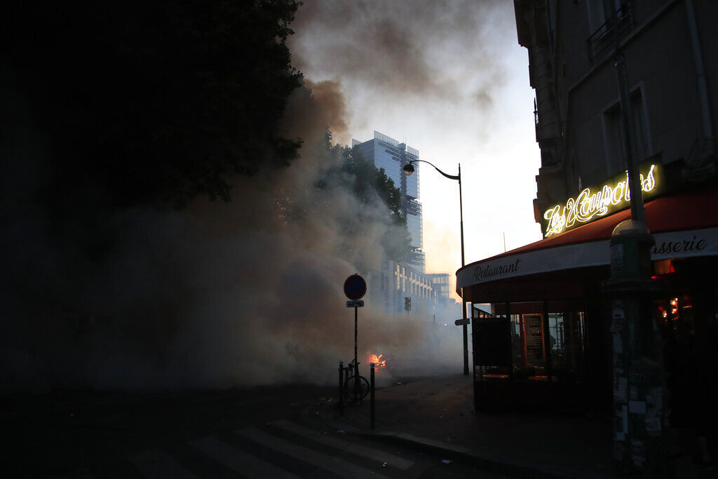 APTOPIX America Protests France